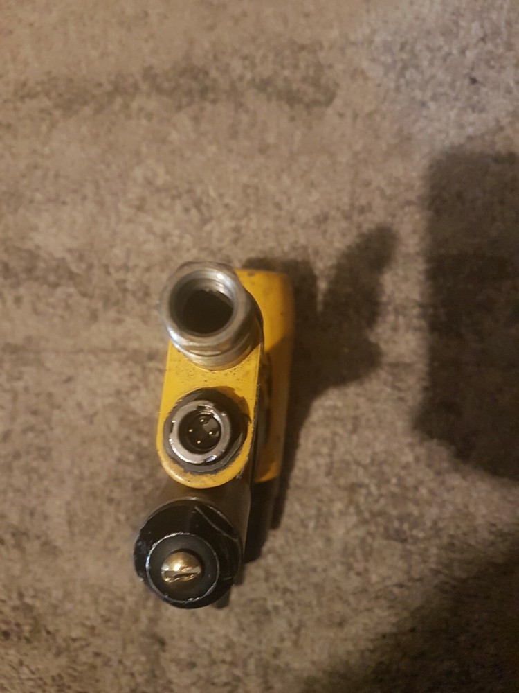 atlas copco 3/8 nut driver