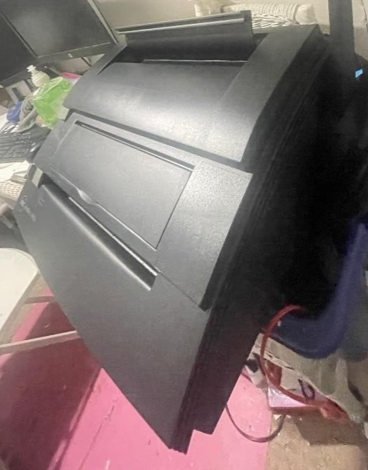 GBC Wirebind W400 Book Binding Machine (DR)