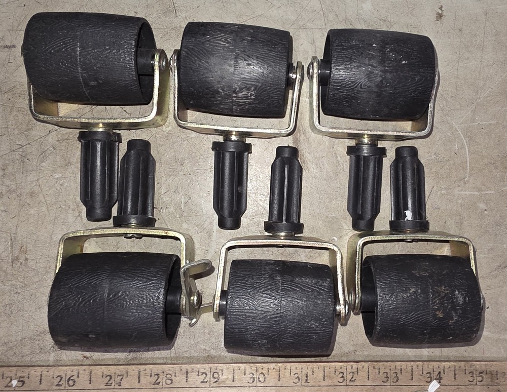 26EE87 BEDFRAME ROLLERS, 6 PCS (1 IS A LOCKER), VERY GOOD CONDITION