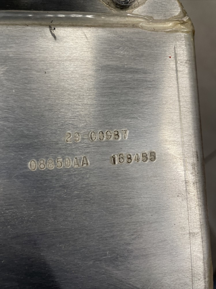 Peterbilt 379 sleeper brace used