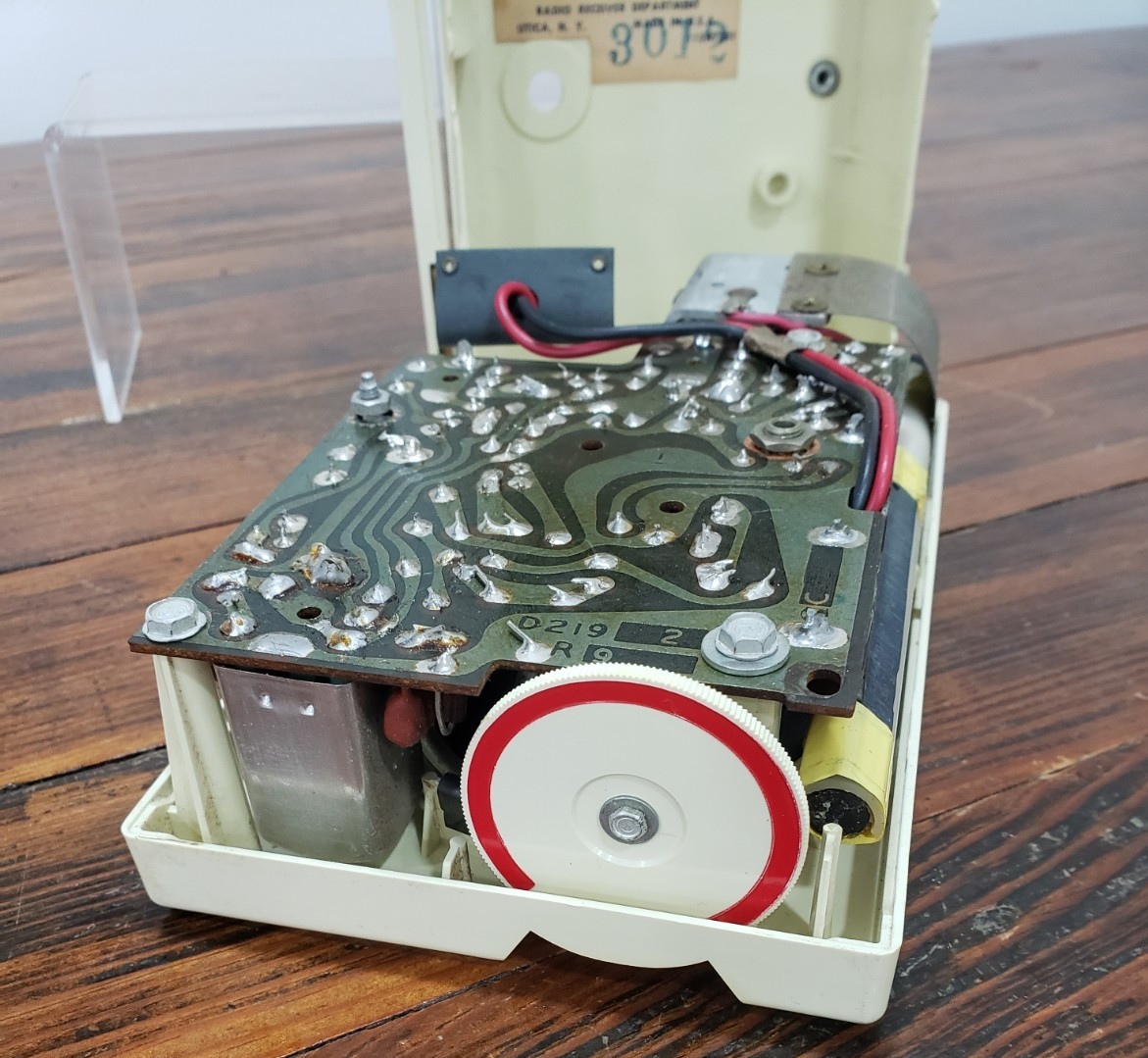 Vintage General Electric P808A Superheterodyne AM Transistor Radio NOT TESTED