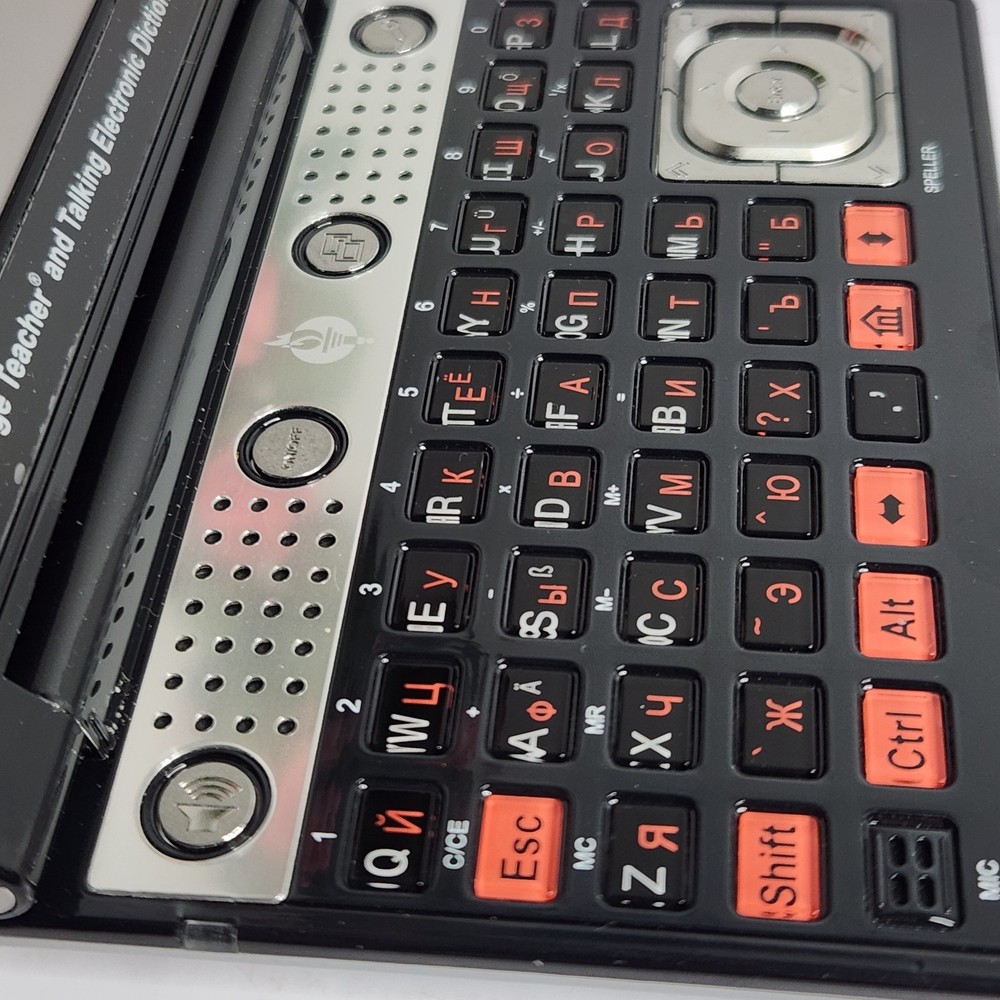 Ectaco Partner P900 Language Teacher Talking Electronic Dictionary Untested