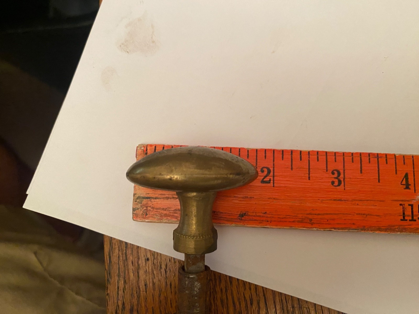 4.5"- 5" ANTIQUE BRASS DOOR KNOB WITH SWAN LEVER AND KNOB - .25" spindle.