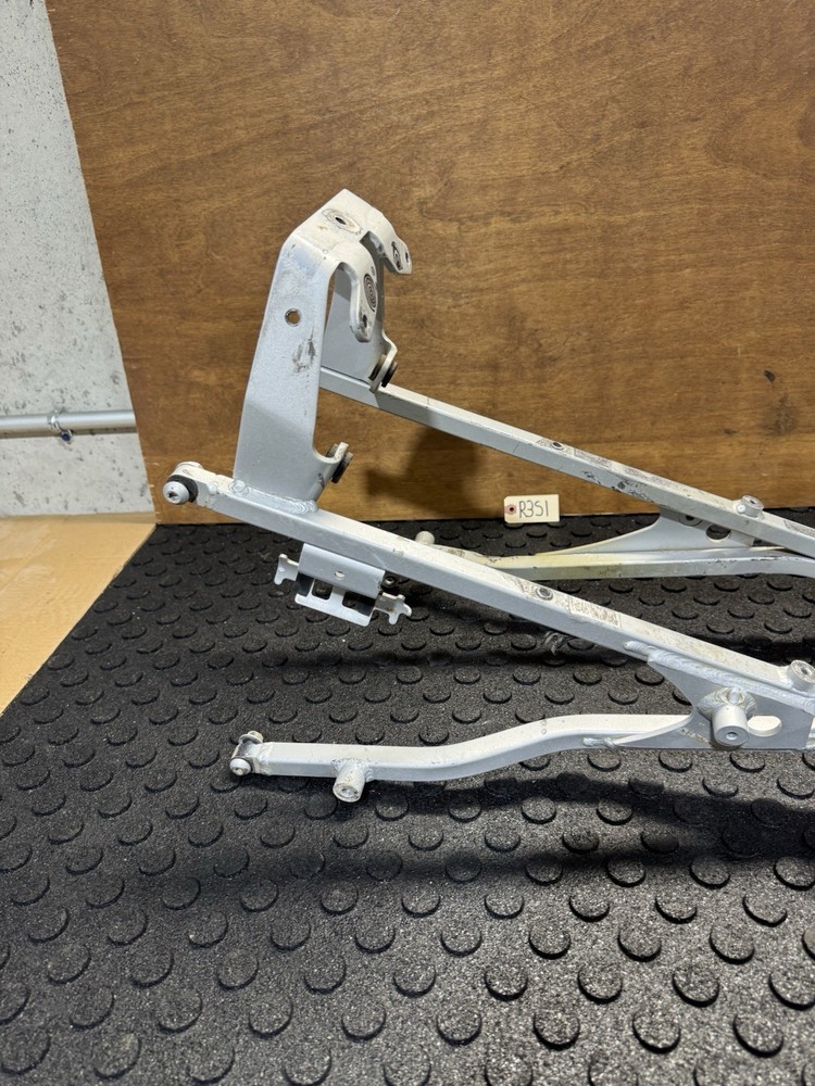 01 Yamaha Raptor 660 Subframe