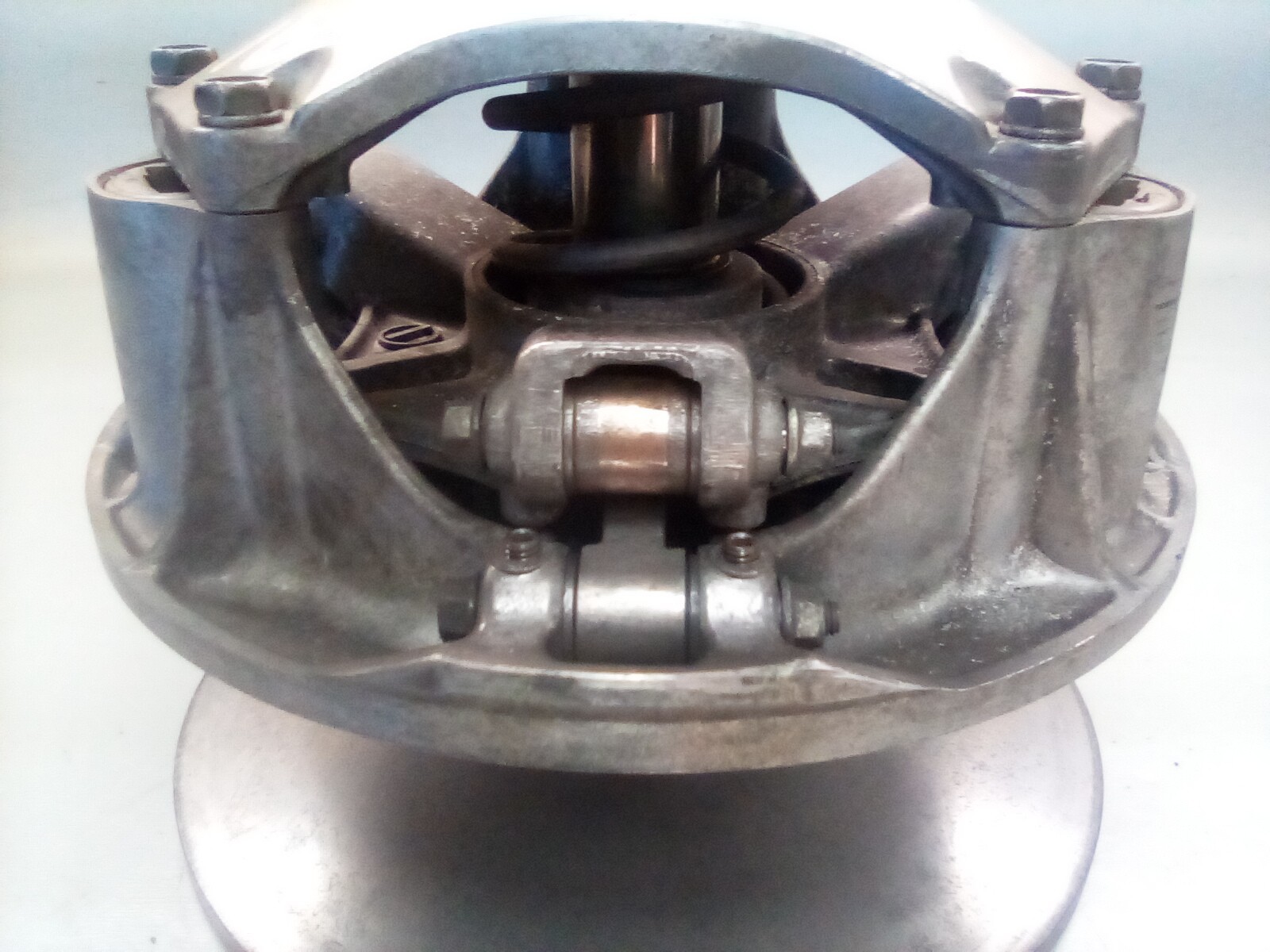 1991 Yamaha Exciter 570 Primary Clutch Engine Drive Pulley Vmax 500 91 92 93 II