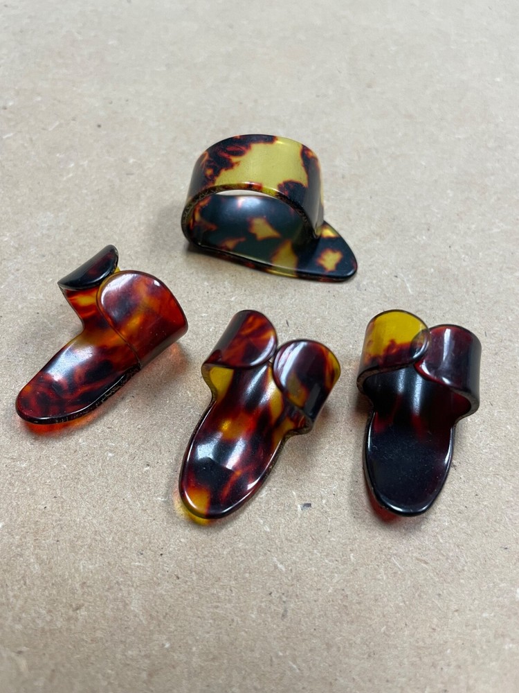 Finger and Thumb Pick Set Guitar Banjo