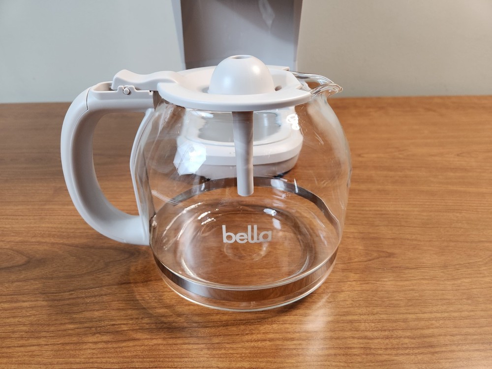 Bella 12 Cup Programmable Coffee Maker Model CMD1011-UL Beige New No Box