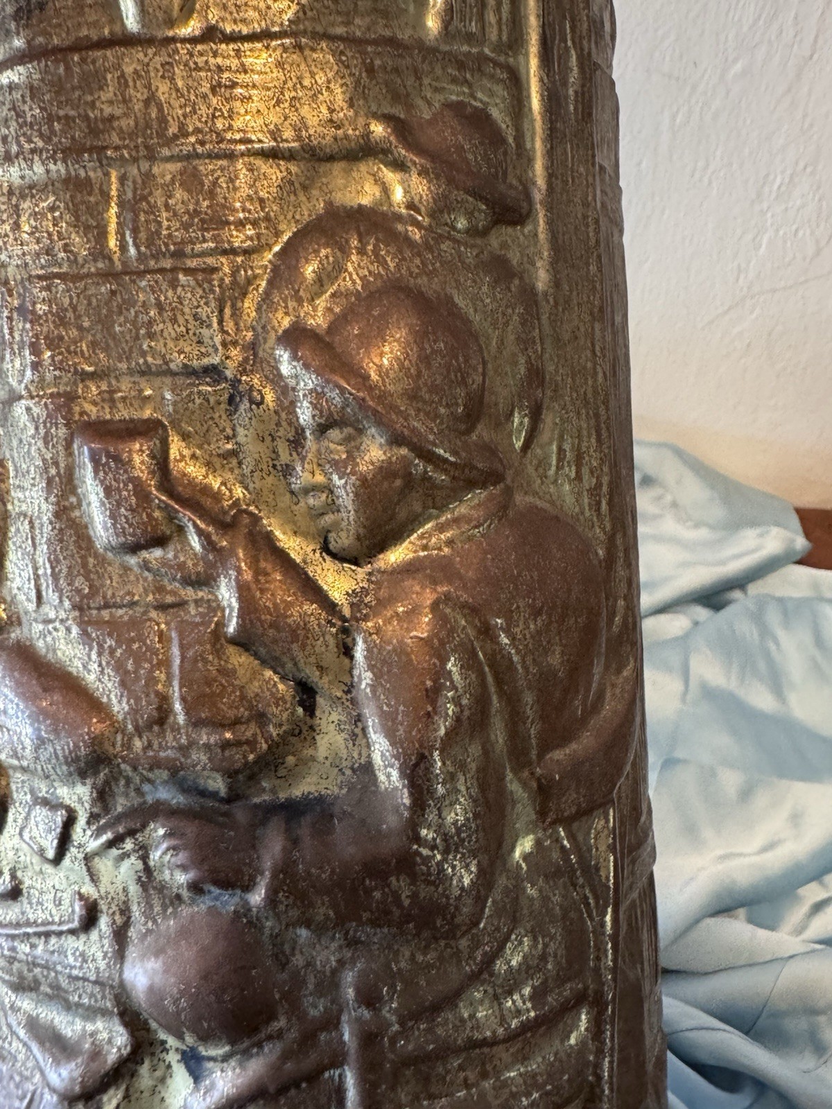 Lombard Umbrella Stand Brass Embossed Relief Colonial Pub Scene England 15" Tall