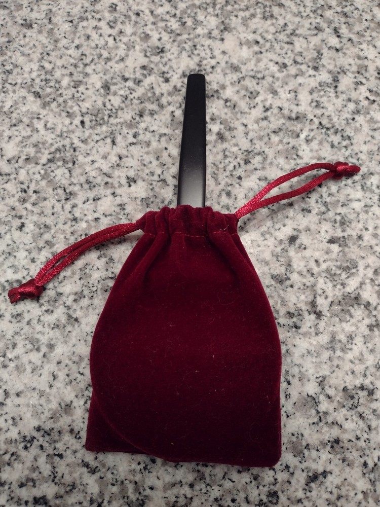 Magnifying Glass & Bag. 2 Styles Available. READ DESCRIPTION.