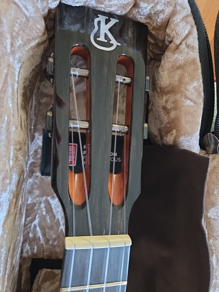 Kanile'a KSR T Tenor Ukulele Solid Koa Gloss with Case