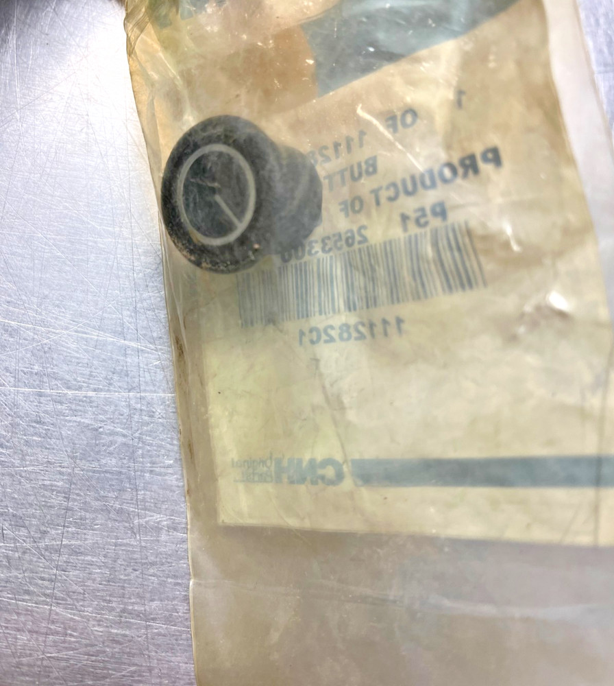 111282C1 OEM Case IH CNH Temperature BUTTON KNOB