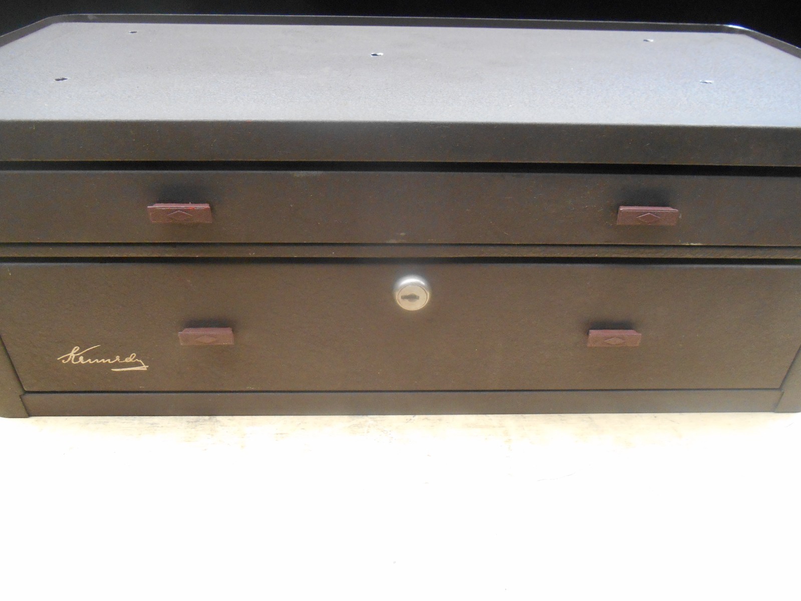 Kennedy 2 drawer riser box tool box machinist tool 21 5/8"W x 9 1/2"D x 7 3/4"H