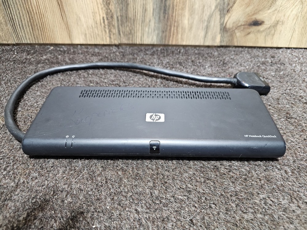 HP QuickDock Docking Station