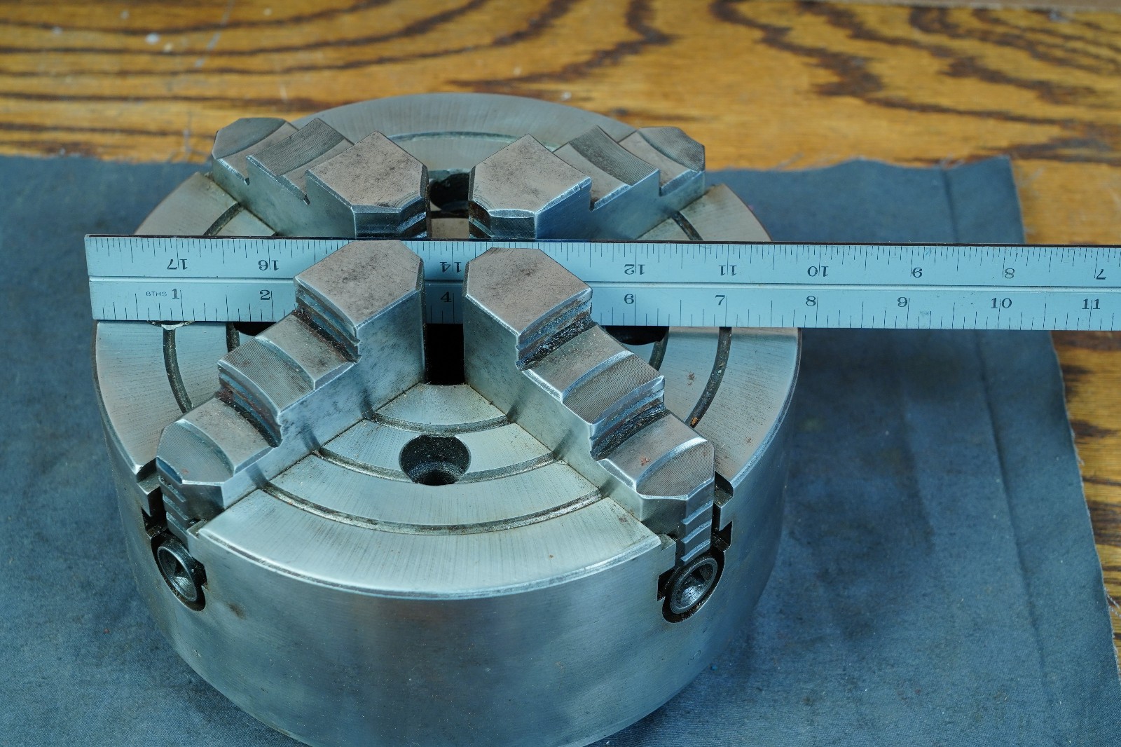 8" 4-Jaw Metal Lathe Chuck Hua Pai with unfinished D1-5 backing Plate