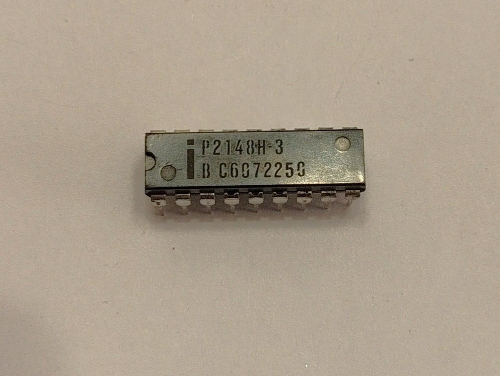 P2148H-3 HMOS SRAM - DIP18 INTEL