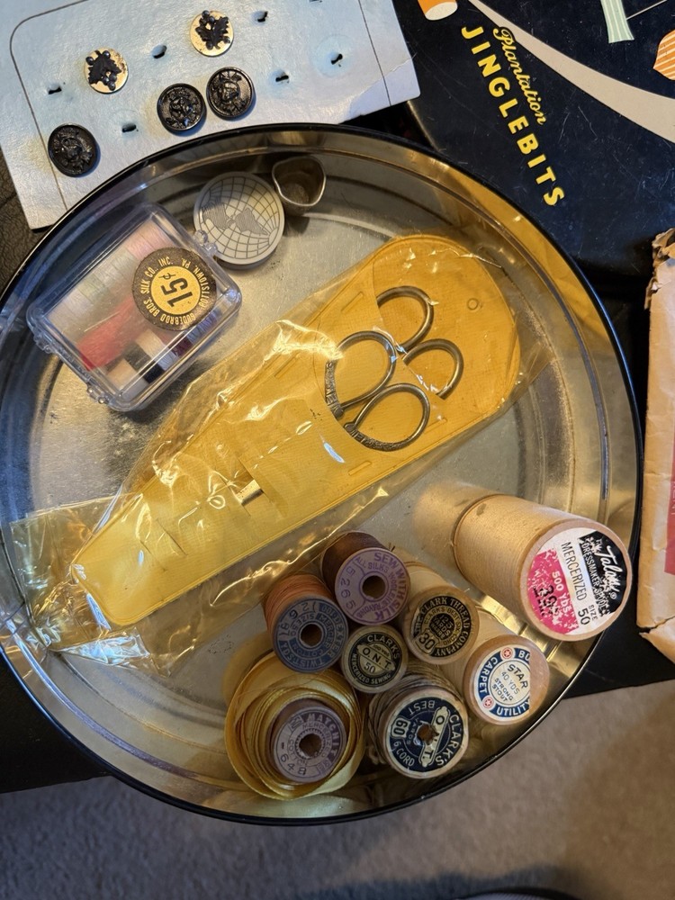 Vintage Sewing kit includes Scissors, Sewing Needles, Thimble, Threads etc
