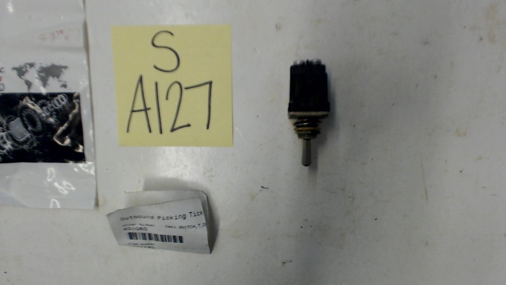 Manitowoc 1001193 Toggle Switch