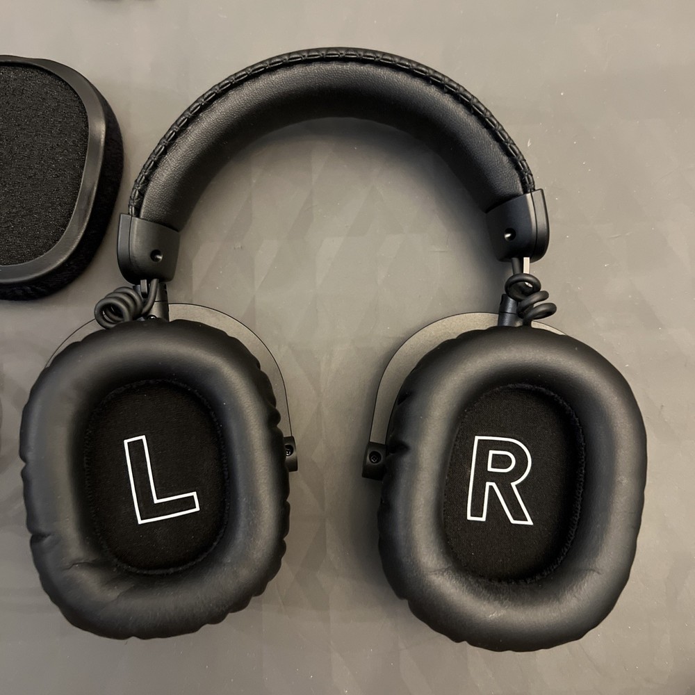 Logitech Pro X 2 Lightspeed ** MISSING DONGLE RECEIVER**