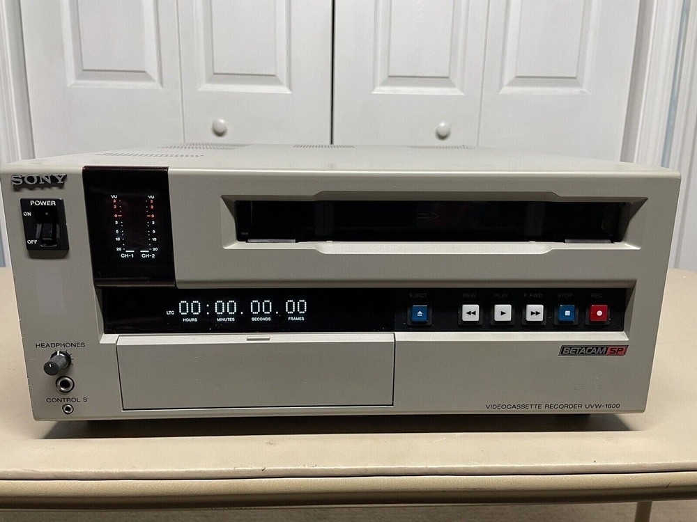 Sony Beta Cam SP Editing System Converts Analog Video into Digital Computer File