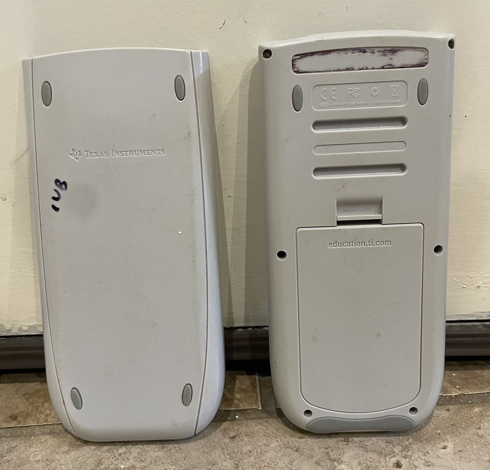 Texas Instruments TI-84 Plus Silver Edition Graphing Calculator Fully Tested