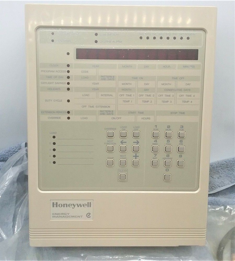 1 NOS Honeywell W7305A 1015 5-CH Load Controller Remote Temp Sensor