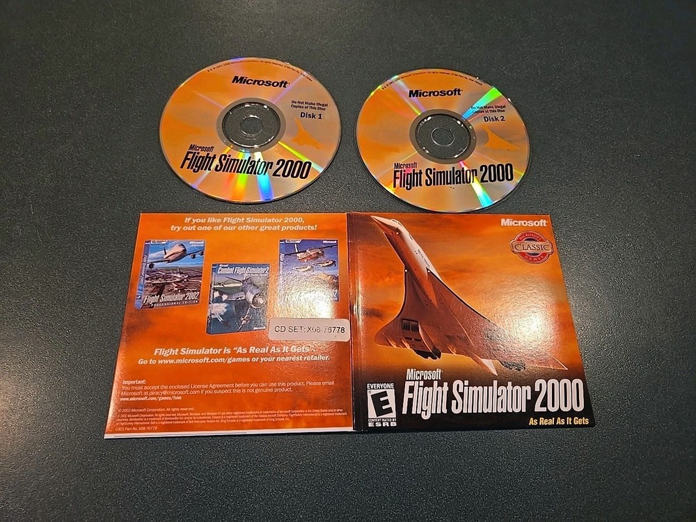 Microsoft Flight Simulator 2000 PC Computer Video Game 2 CD-ROM Disc ID#