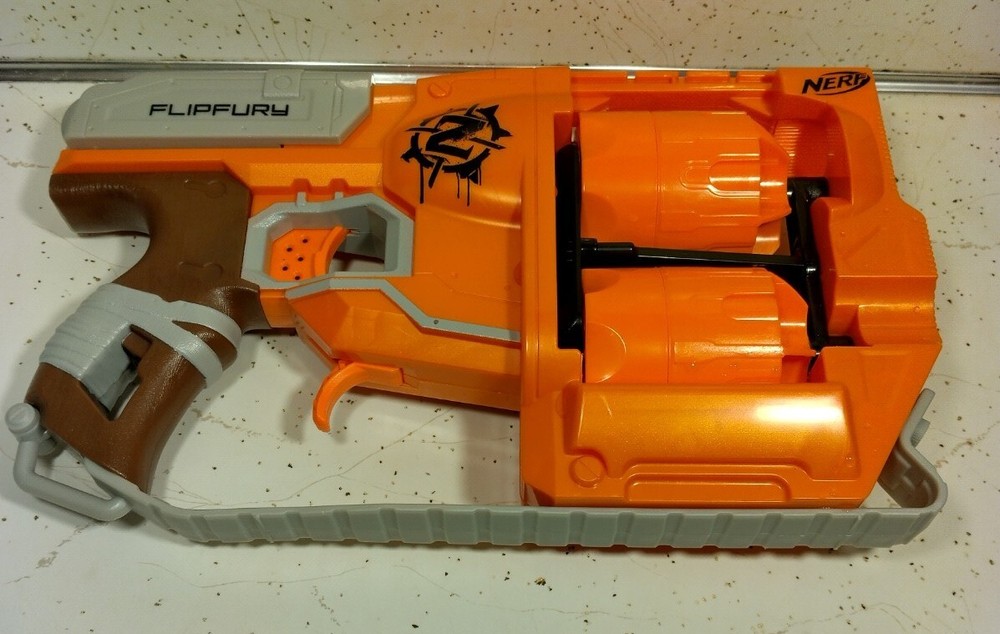 NERF Zombie Strike Flipfury Blaster