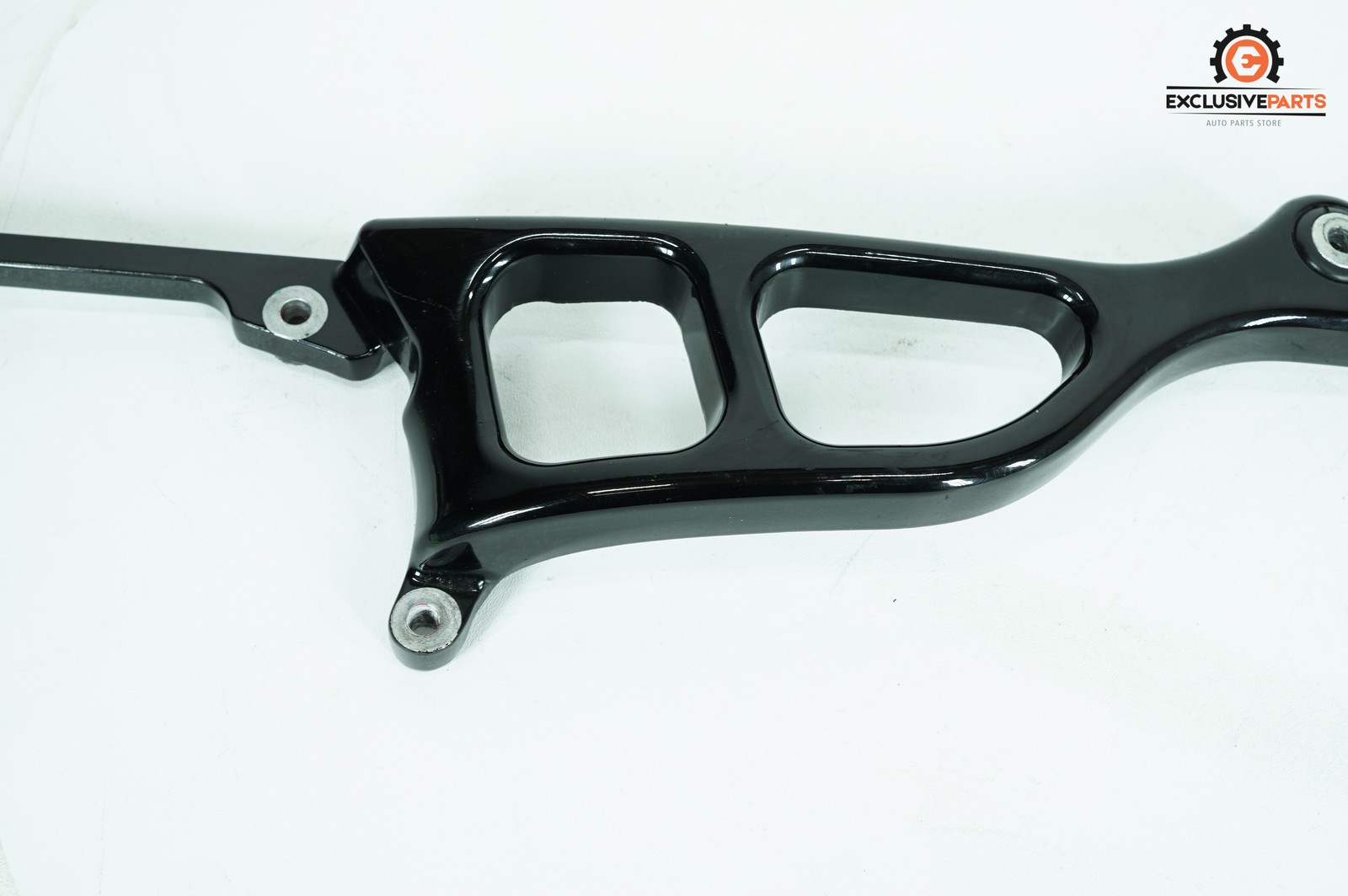 12 Harley Dyna FLD Switchback OEM Exhaust Hanger Bracket Mount Support 65992-12