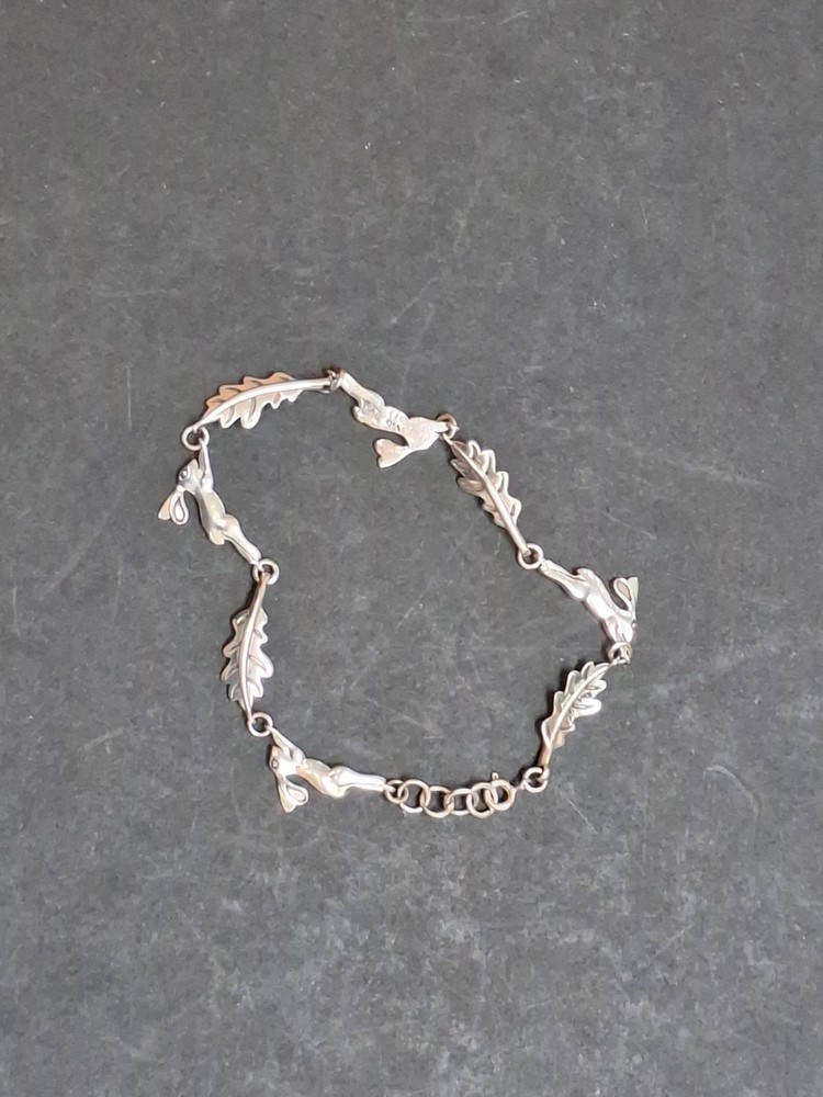 Sterling Silver Hare and Oak Leaf Bracelet