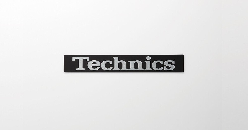 Technics SL-1200MK7-S Direct Drive Turntable System Silver NEW