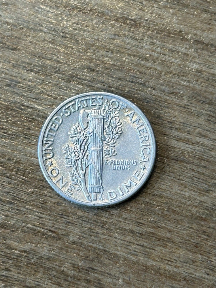 1939 Mercury Dime AU+