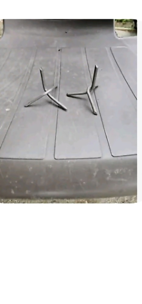Two Large Caltrops