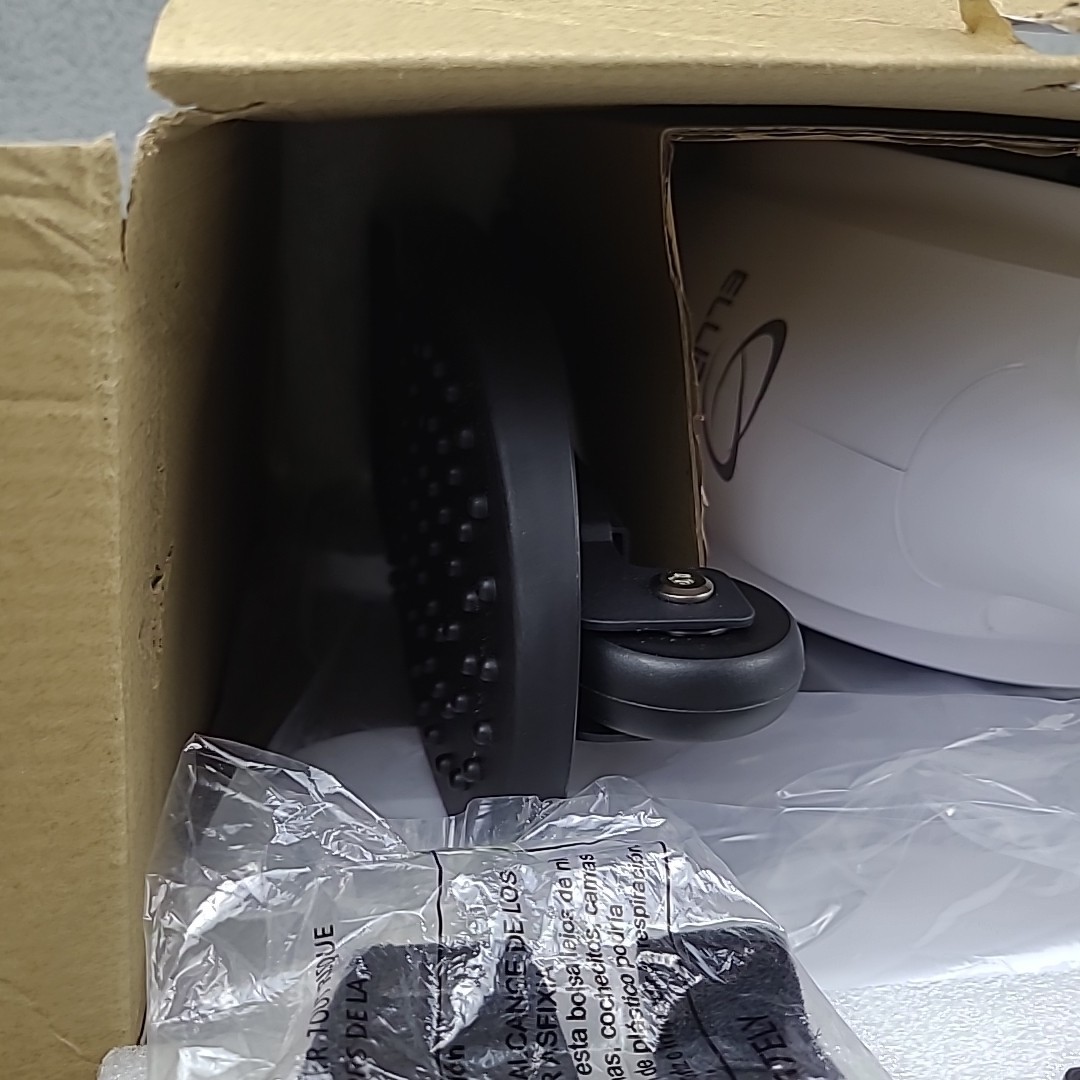 Ellipse One by LegXercise Elliptical Leg Exerciser Under Desk