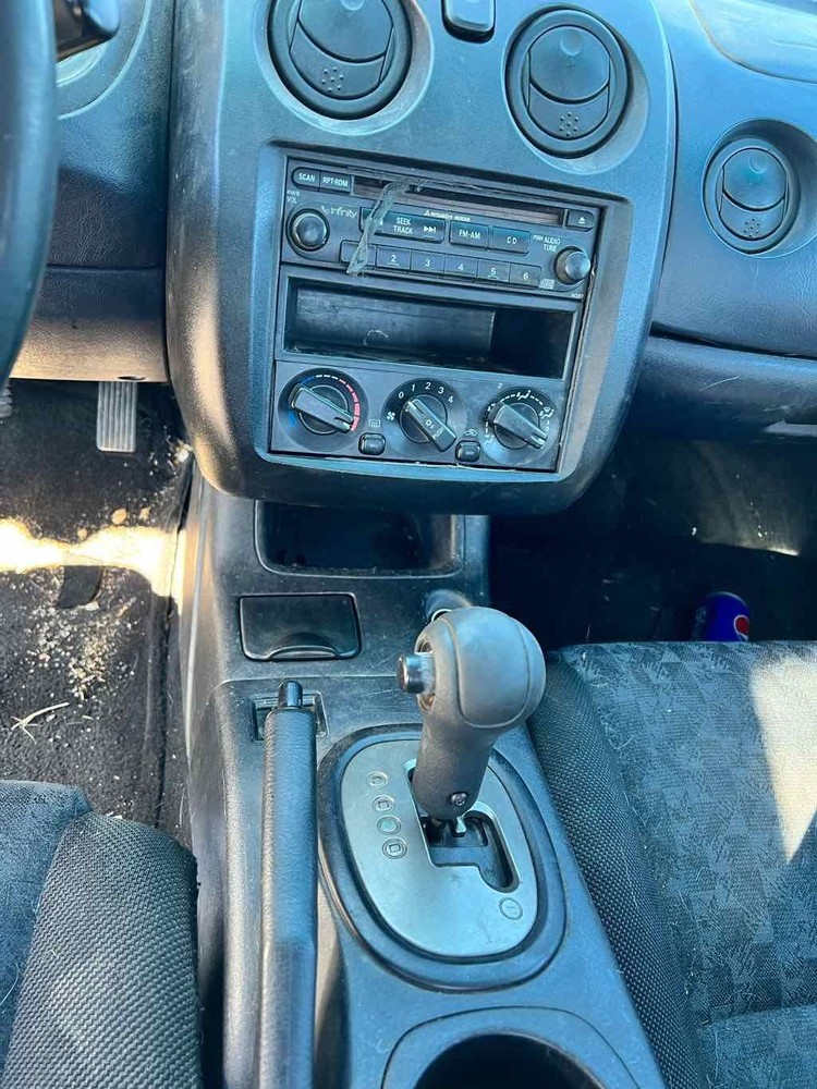 Used Front Left Steering Knuckle fits: 2003 Mitsubishi Eclipse Cpe w/o ABS Front