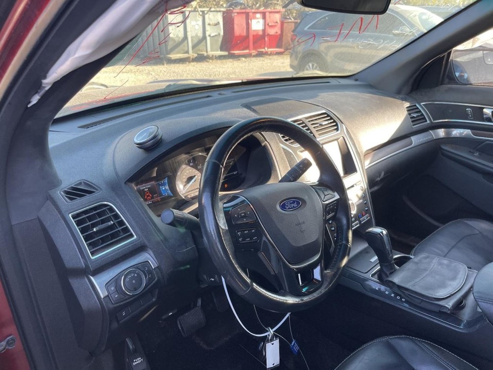 Sun Visor Driver With Illumination Fits 16-19 EXPLORER 989032
