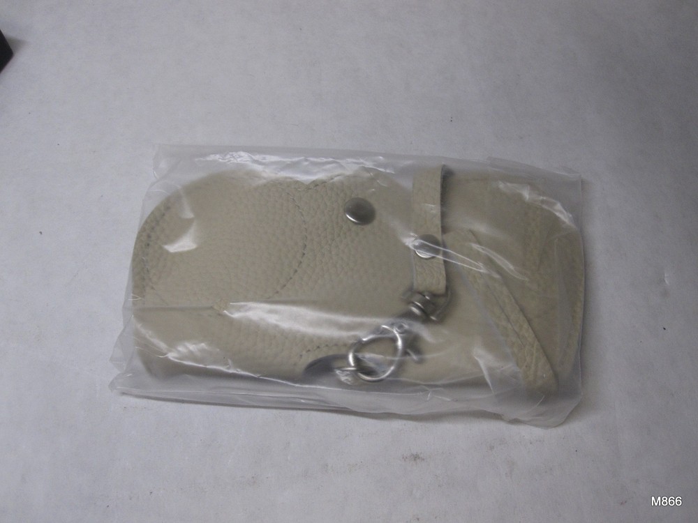 Single VTLASK Beige Soft Leather Glasses Case