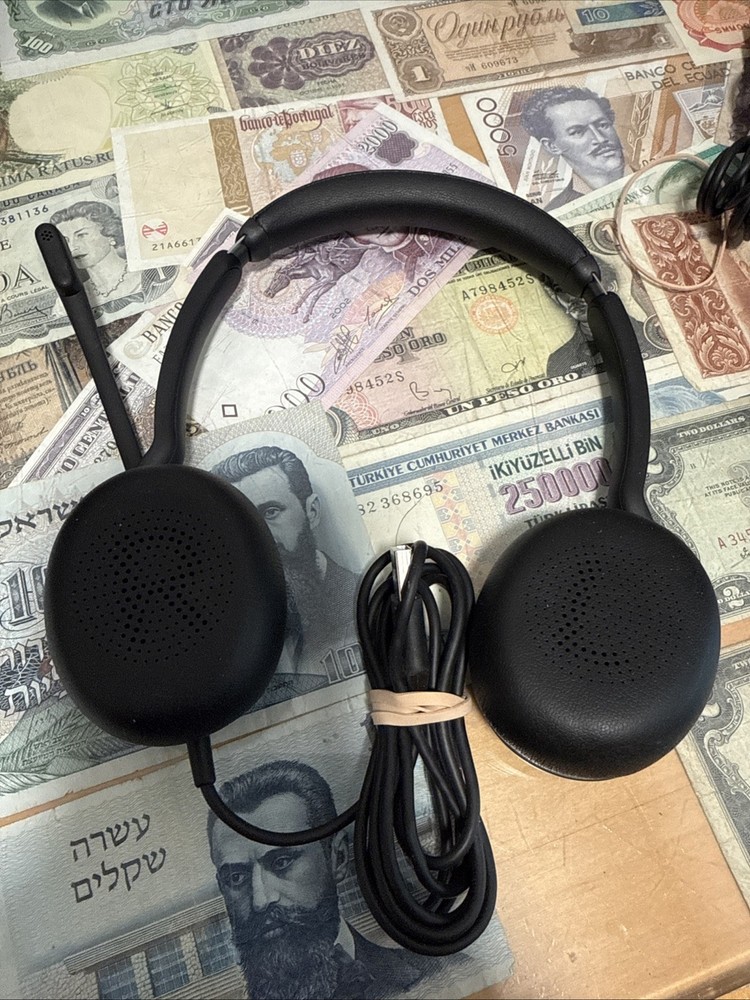 Jabra Evolve2 30 USB-A Wired Stereo Headset – w/ Case