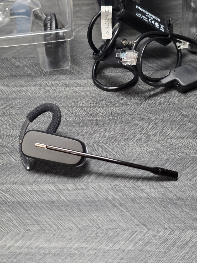 PLANTRONICS CS540 Wireless DECT Headset Black With APV-63 EHS Adapter Open Box