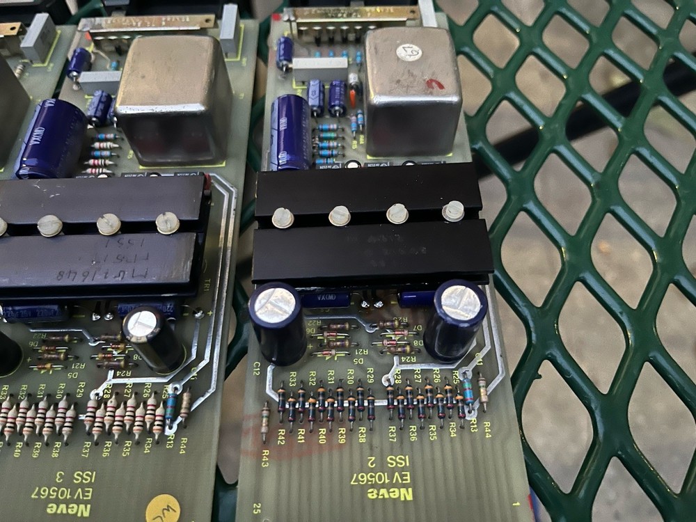 NEVE ev the ev 10567 is 2 & iss3 AMPLIFIER modules