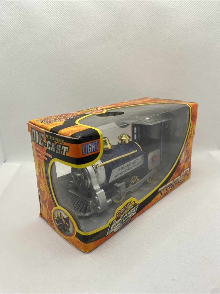 Dream Become True Die-Cast Train Pull Back & Go