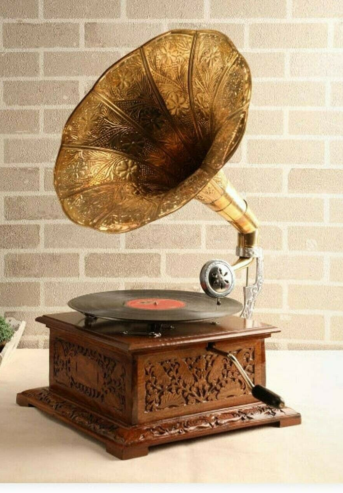 Handmade Gramophone Antique Fully Functional Working Phonograph Win-Up Record