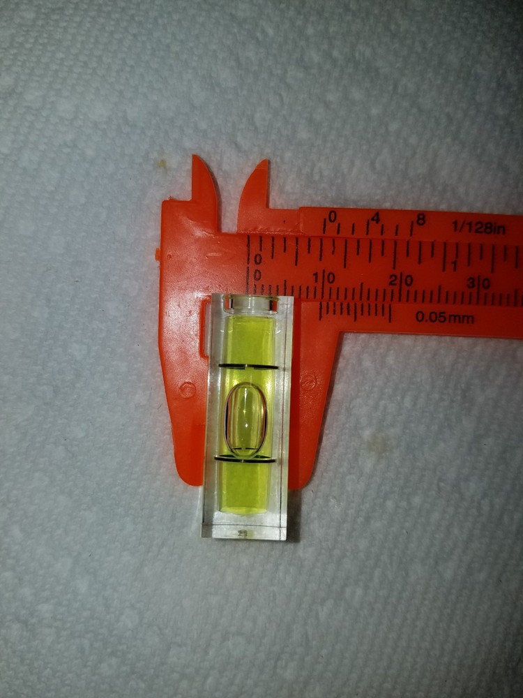 LEVEL VIAL - S29 - 1 BUBBLE - CLEAR HARD PLASTIC - GREEN LIQUID