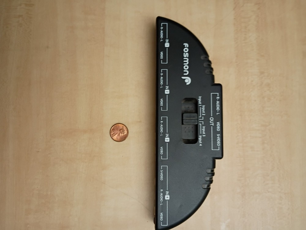 Fosmon - 4 Port AV Composite RCA Selector Box Switch Splitter - Not Tested