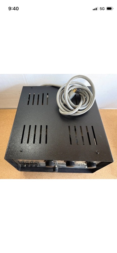 🔥THUNDERBOLT 305 🔥Ten Meter Ham Linear Amplifier (Watch The Video 👀