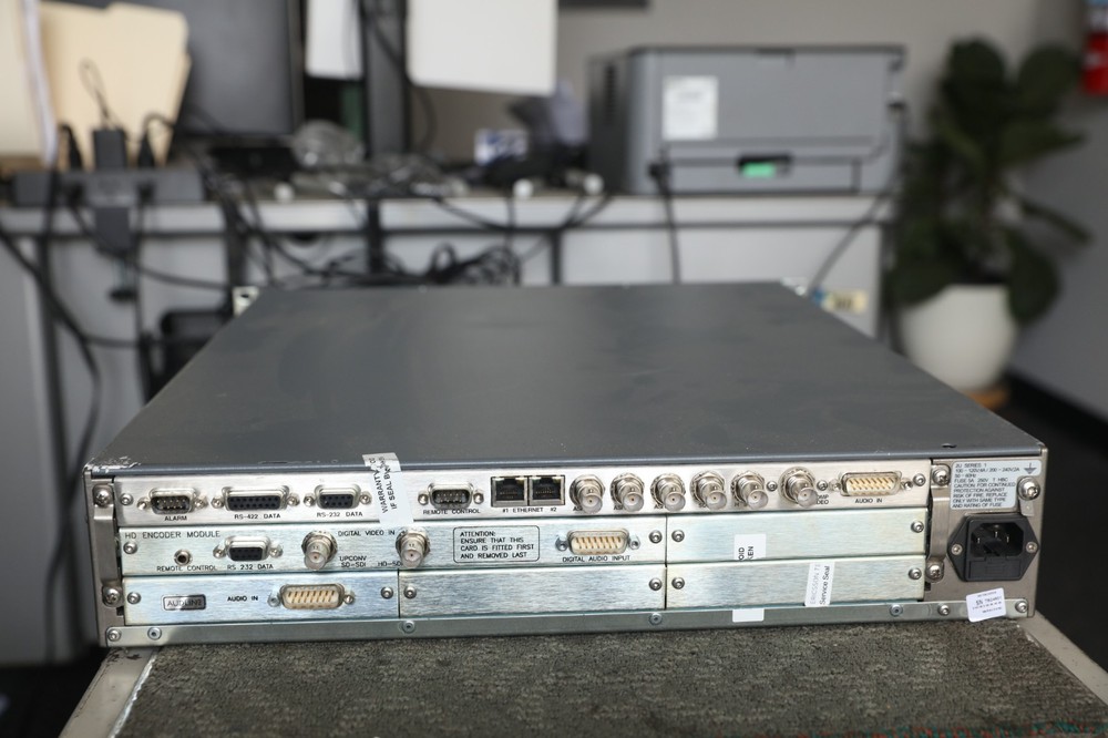 TANDBERG E5782 SD HD Encoder MPEG-2 Encoder