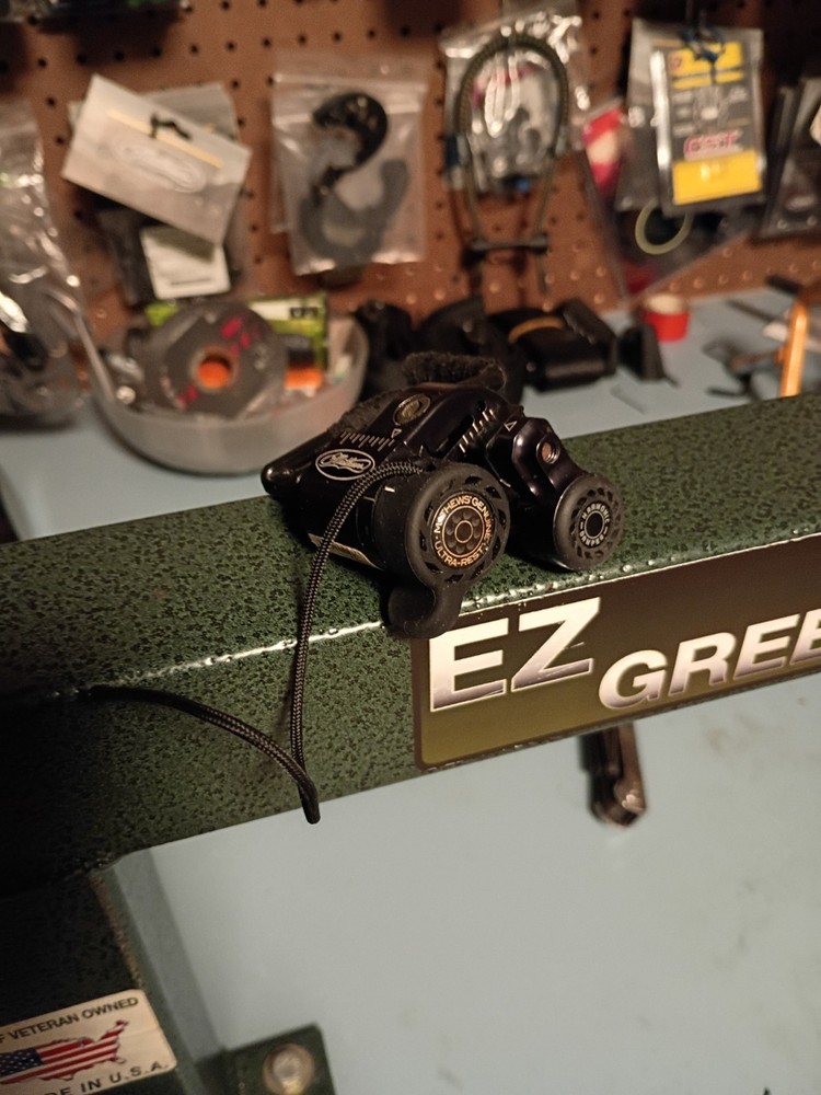 Mathews Archery Drop away Rest Righthand