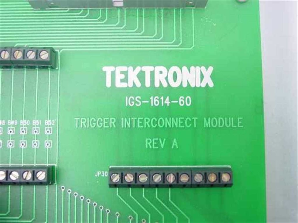 Tektronix Trigger Interconnect Module in Rackmount Enclosure IGS-1614-60
