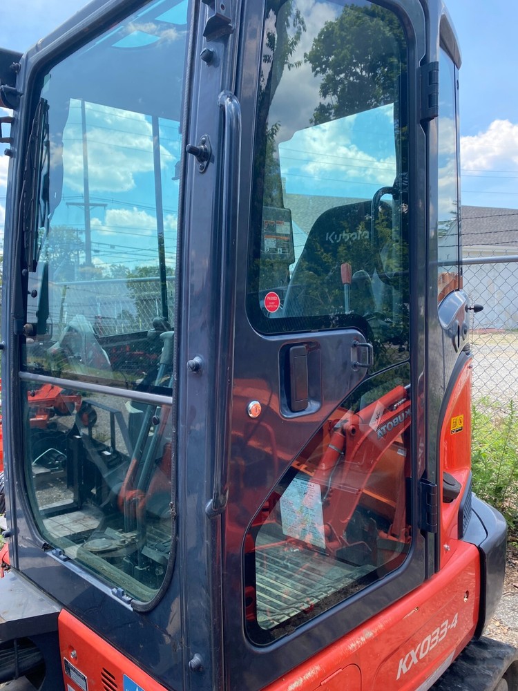 KUBOTA Kx033-4
