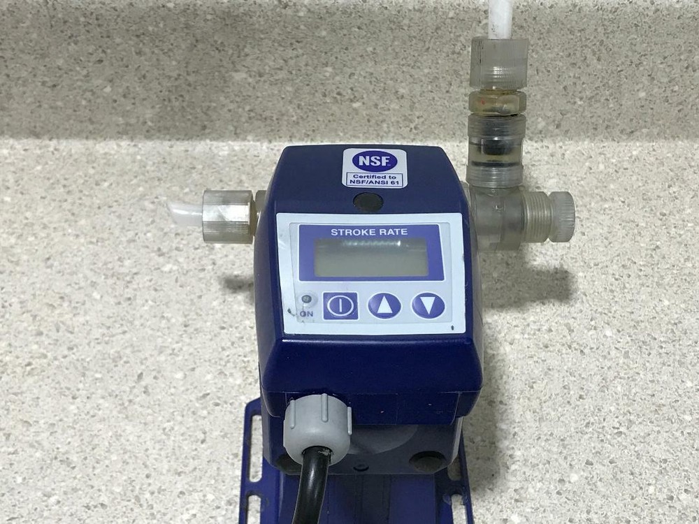 Iwaki Metering Pump EZB11D1-VCA