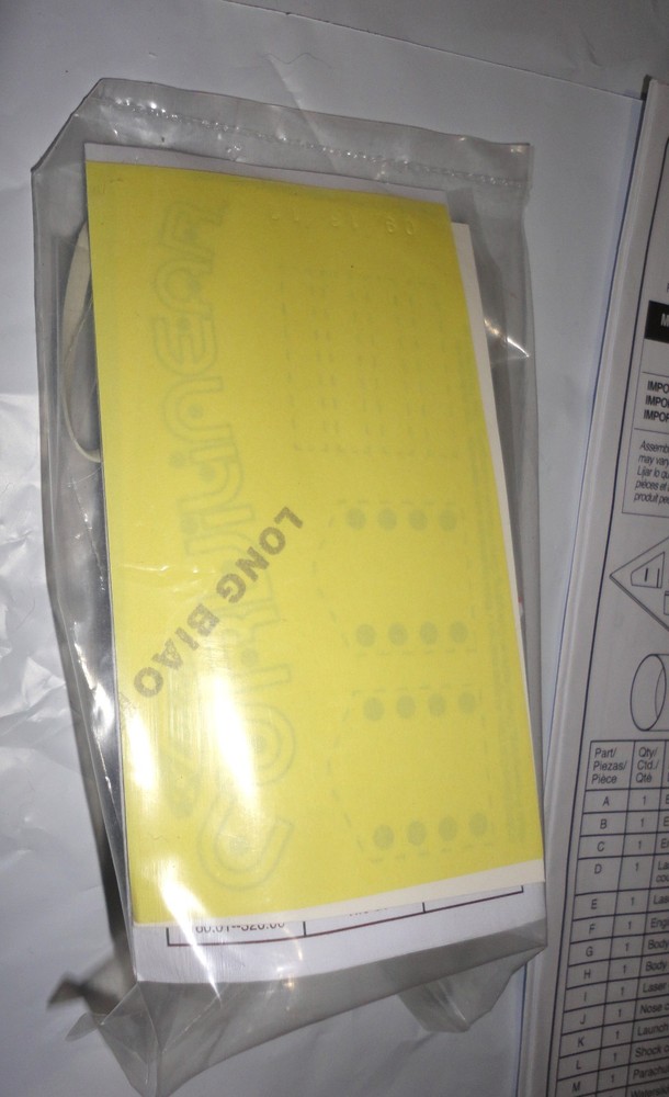 ESTES CURVILINEAR FLYING MODEL ROCKET KIT (3231) + RECOVERY WADDING~NEW,OPEN PKG